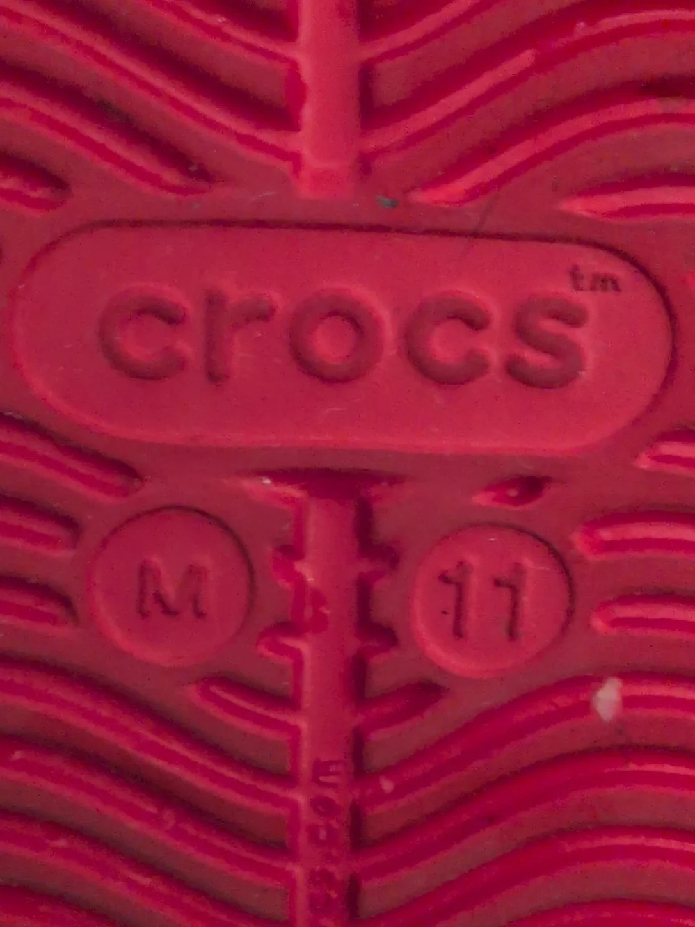 Crocs Off Court Clog Tomato Red Stripe Men's 11